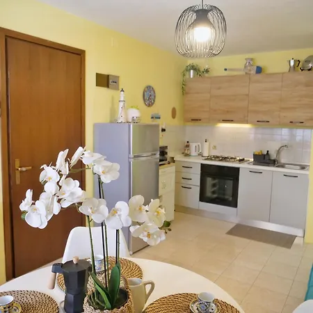 Casa Zuliani - Bilocale In Costa Azzurra Lägenhet
